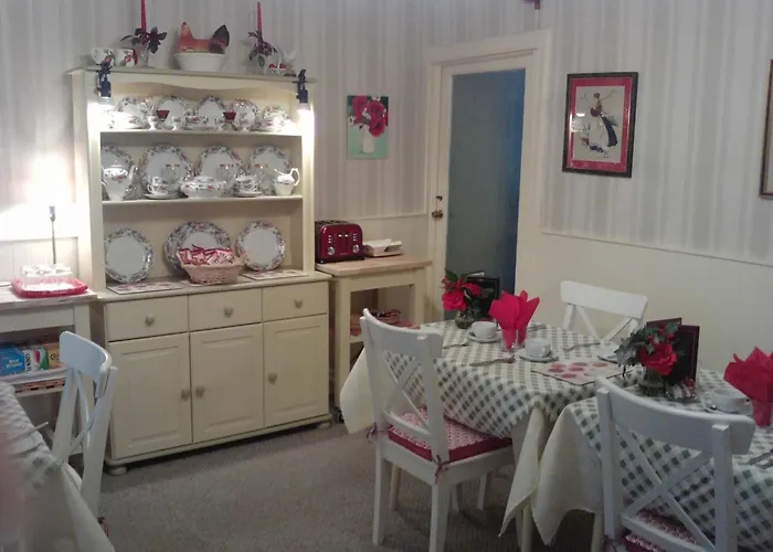 Comelybank Guesthouse