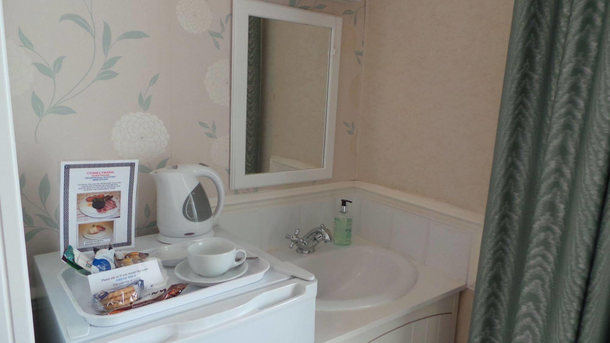Comelybank Couette-café 3*